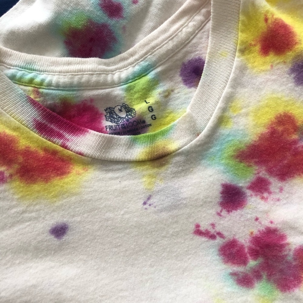 Fruit of the Loom Tie Dye shirt XS - Picture 4 of 4